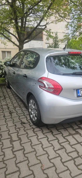 Peugeot 208 1.4 HDI | Auto.bg — изображение 9 Peugeot 208 1.4 HDI | Auto.bg — изображение 9