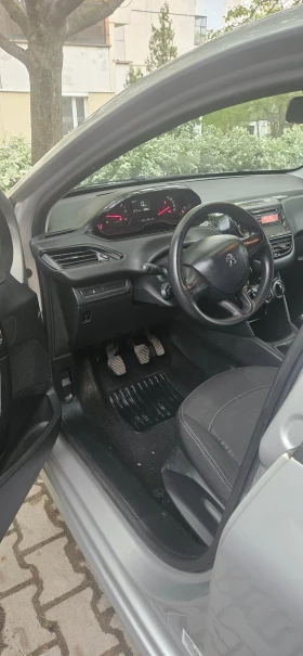 Peugeot 208 1.4 HDI | Auto.bg — изображение 4 Peugeot 208 1.4 HDI | Auto.bg — изображение 4