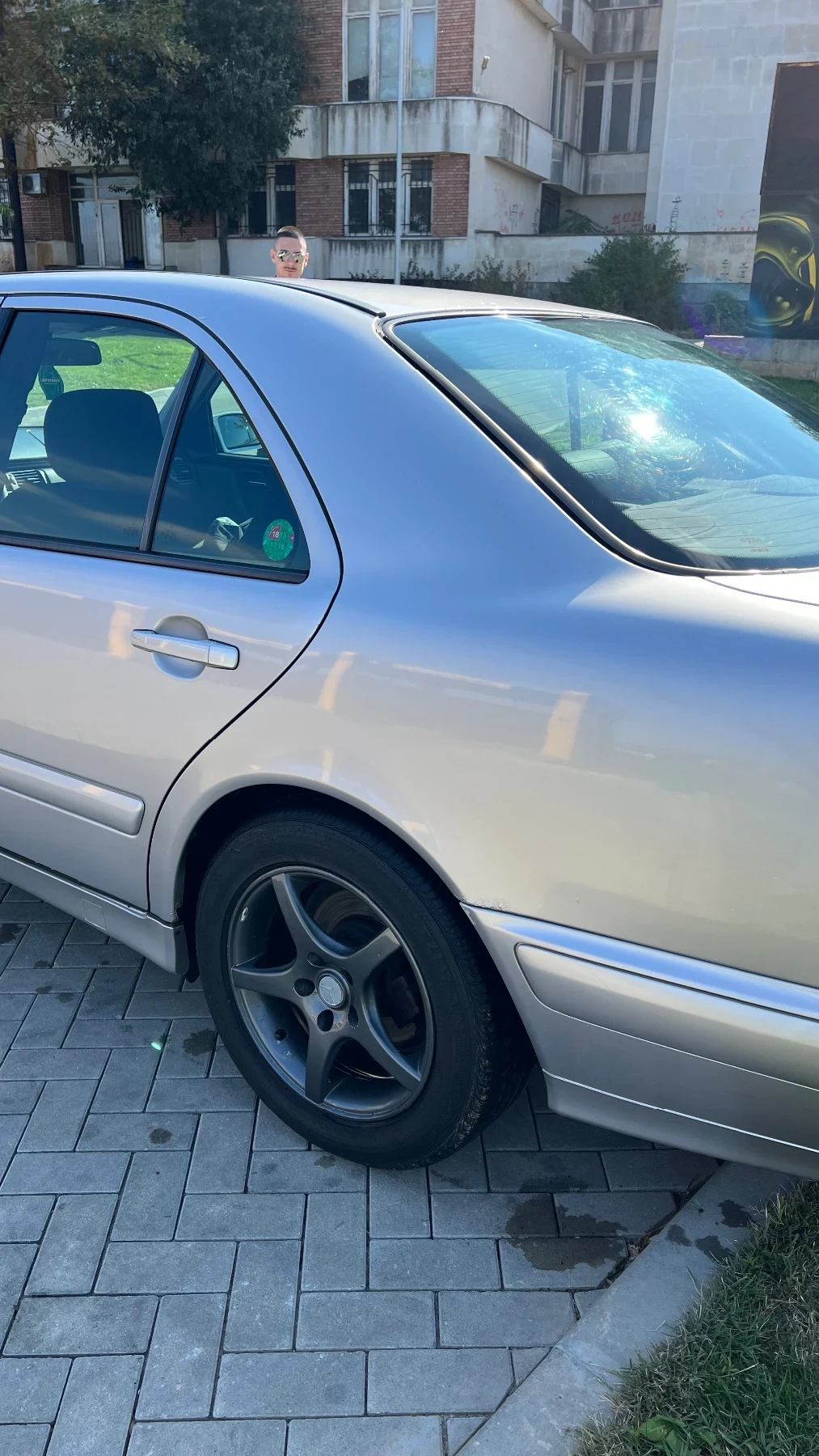 Mercedes-Benz E 220 Mercedes Benz 220 CDI - изображение 4 | Auto.bg Mercedes-Benz E 220 Mercedes Benz 220 CDI - изображение 4