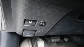 Toyota Prius undefined | Auto.bg — изображение 17 Toyota Prius undefined | Auto.bg — изображение 17