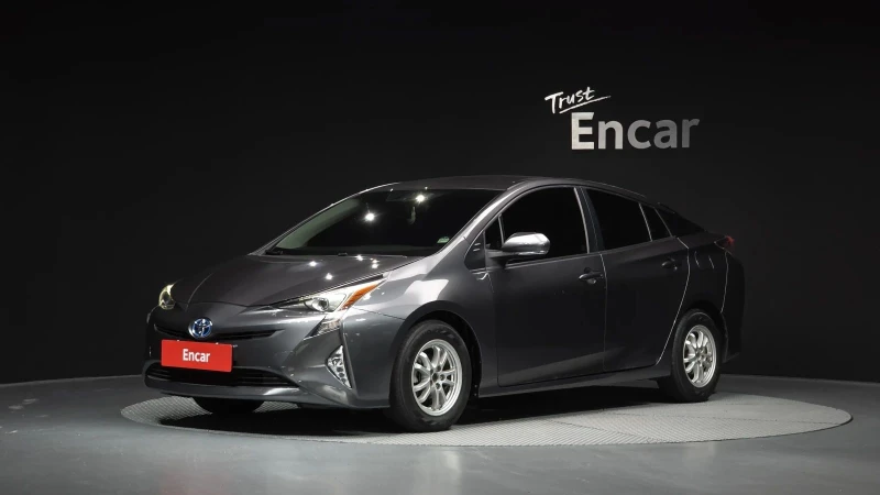 Toyota Prius - 12749 € - 29036232 1 | Car24.bg Toyota Prius - 12749 € - 29036232 1