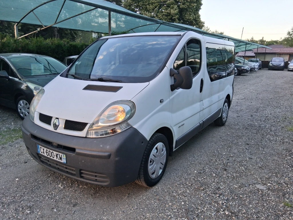 Renault Trafic 9 МЕСТНА | Auto.bg — изображение 1 Renault Trafic 9 МЕСТНА | Auto.bg — изображение 1