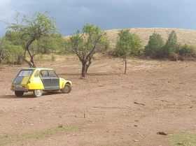 Citroen 2cv Dyane 6 - 3800 € / 7432.15 лв. - 42393807 2 | Car24.bg Citroen 2cv Dyane 6 - 3800 € / 7432.15 лв. - 42393807 2