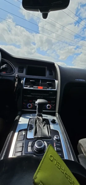 Audi Q7 4.2 TDI S-line 7 Места/Панорама/Теглич | Auto.bg — изображение 10 Audi Q7 4.2 TDI S-line 7 Места/Панорама/Теглич | Auto.bg — изображение 10