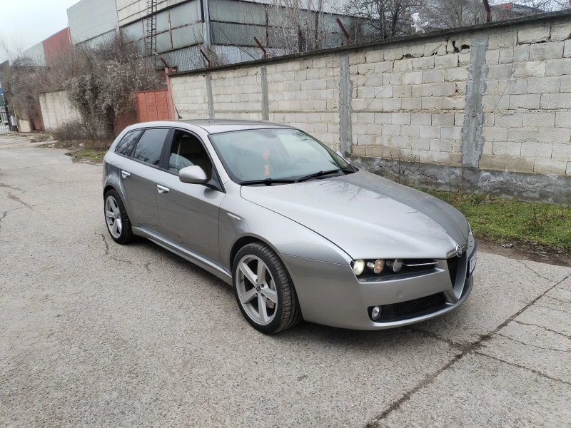 Alfa Romeo 159 sportwagon 2.4 Mjet Automatic - 3500 € / 6845.40 лв. - 48294655 1 | Car24.bg Alfa Romeo 159 sportwagon 2.4 Mjet Automatic - 3500 € / 6845.40 лв. - 48294655 1