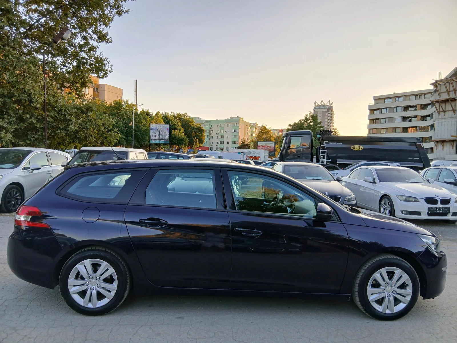 Peugeot 308 1.6 HDi (KATO НОВА) ЛИЗИНГ  EURO 6 !!! - изображение 6 | Auto.bg Peugeot 308 1.6 HDi (KATO НОВА) ЛИЗИНГ  EURO 6 !!! - изображение 6