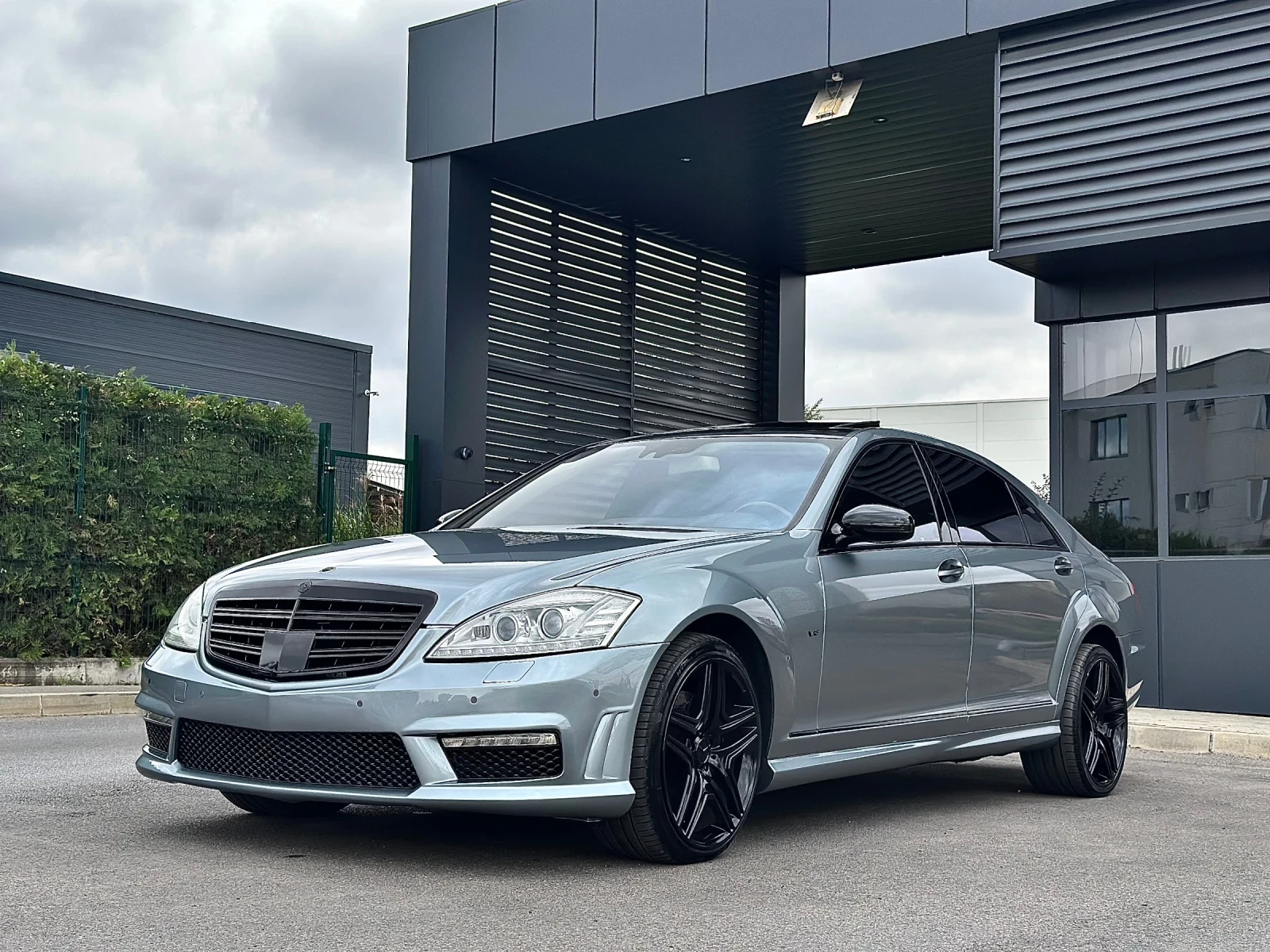 Mercedes-Benz S 500 Long x 3TV/Nigth Visison/Генерация/FULL - изображение 3 | Auto.bg Mercedes-Benz S 500 Long x 3TV/Nigth Visison/Генерация/FULL - изображение 3