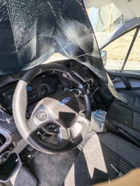 Ford Tourneo Turneo Custom | Auto.bg — изображение 11 Ford Tourneo Turneo Custom | Auto.bg — изображение 11
