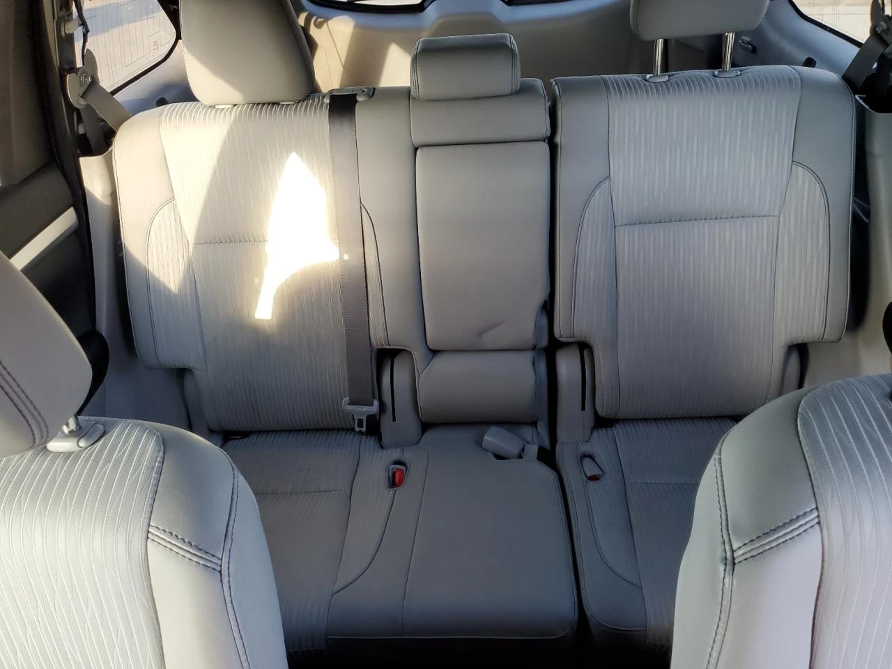 Toyota Highlander LE 3.5L - изображение 10 | Auto.bg Toyota Highlander LE 3.5L - изображение 10