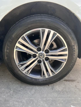 Renault Megane 1.5 DCI INTENSE Sedan - 17200 € / 33640.28 лв. - 37362847 16 | Car24.bg Renault Megane 1.5 DCI INTENSE Sedan - 17200 € / 33640.28 лв. - 37362847 16