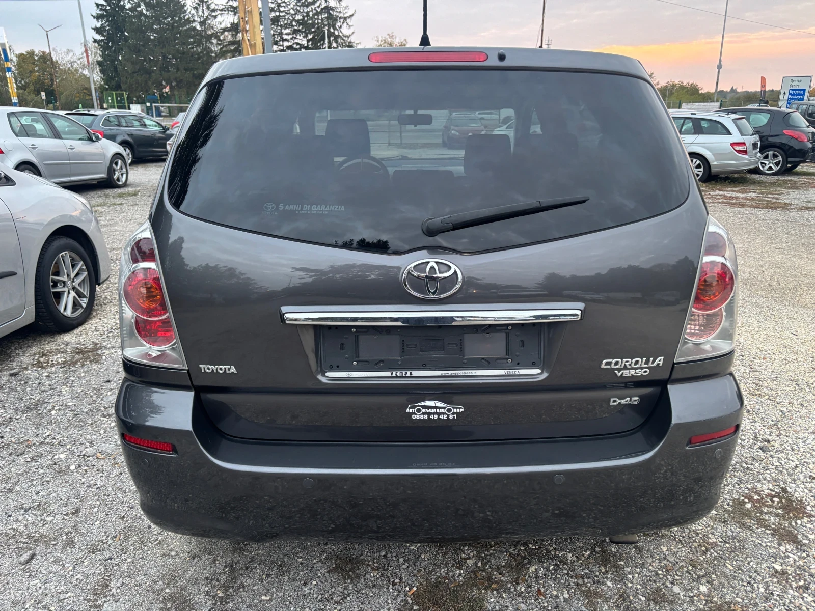 Toyota Corolla verso 2009+ 2.2* 136+ ФЕЙС+ 6ск+ ИТАЛИЯ - изображение 5 | Auto.bg Toyota Corolla verso 2009+ 2.2* 136+ ФЕЙС+ 6ск+ ИТАЛИЯ - изображение 5