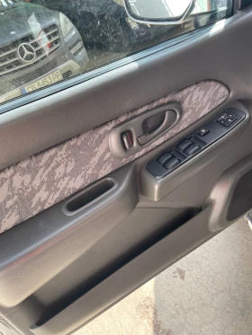 Mitsubishi L200 2.5d 99ks R/D блокаж Климатик - 8888 € / 17383.42 лв. - 93552835 5 | Car24.bg Mitsubishi L200 2.5d 99ks R/D блокаж Климатик - 8888 € / 17383.42 лв. - 93552835 5