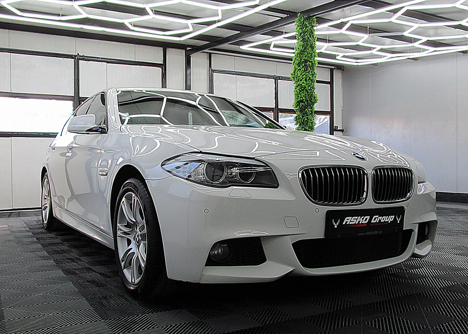 BMW 535 M-paket/INDIVIDUAL// Keyless/СОБСТВЕН ЛИЗИНГ - изображение 3 | Auto.bg BMW 535 M-paket/INDIVIDUAL// Keyless/СОБСТВЕН ЛИЗИНГ - изображение 3