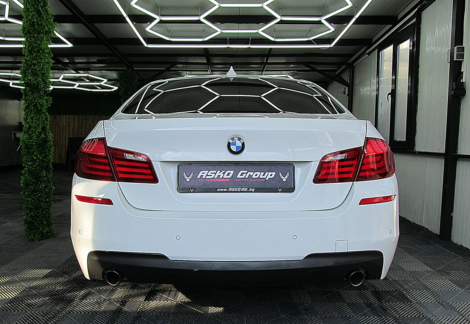 BMW 535 M-paket/INDIVIDUAL// Keyless/СОБСТВЕН ЛИЗИНГ - изображение 5 | Auto.bg BMW 535 M-paket/INDIVIDUAL// Keyless/СОБСТВЕН ЛИЗИНГ - изображение 5