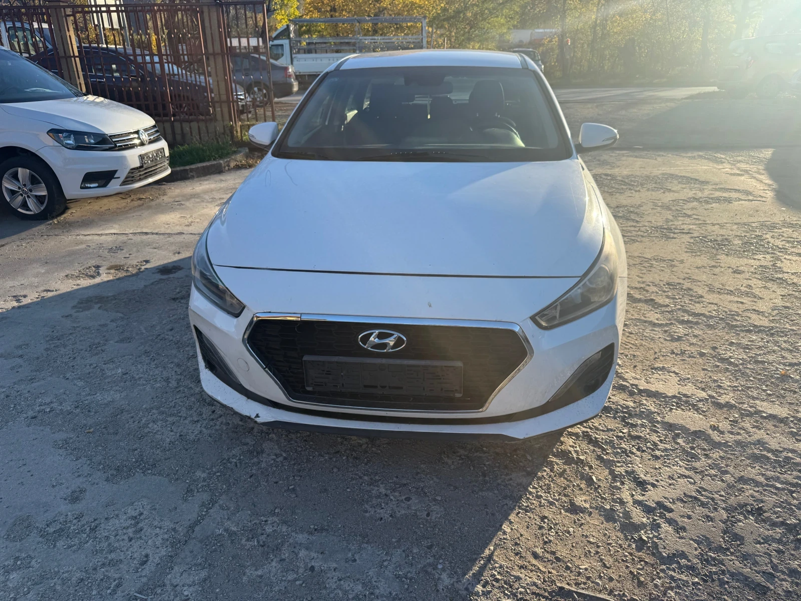 Hyundai I30 Газ заводска 1.4i 100 kc. - изображение 6 | Auto.bg Hyundai I30 Газ заводска 1.4i 100 kc. - изображение 6