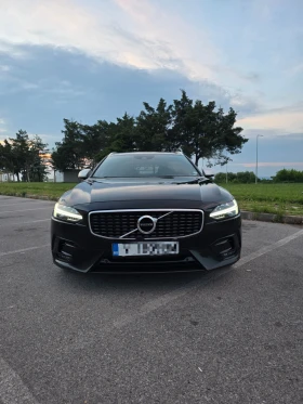 Volvo V90 R-Design