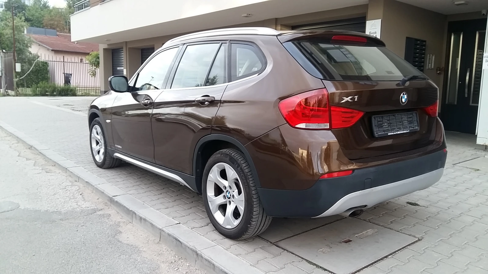 BMW X1 2.0d/XDRIVE-Sport Edition! - изображение 7 | Auto.bg BMW X1 2.0d/XDRIVE-Sport Edition! - изображение 7