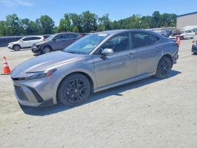 Toyota Camry SE 2WD Hybryd