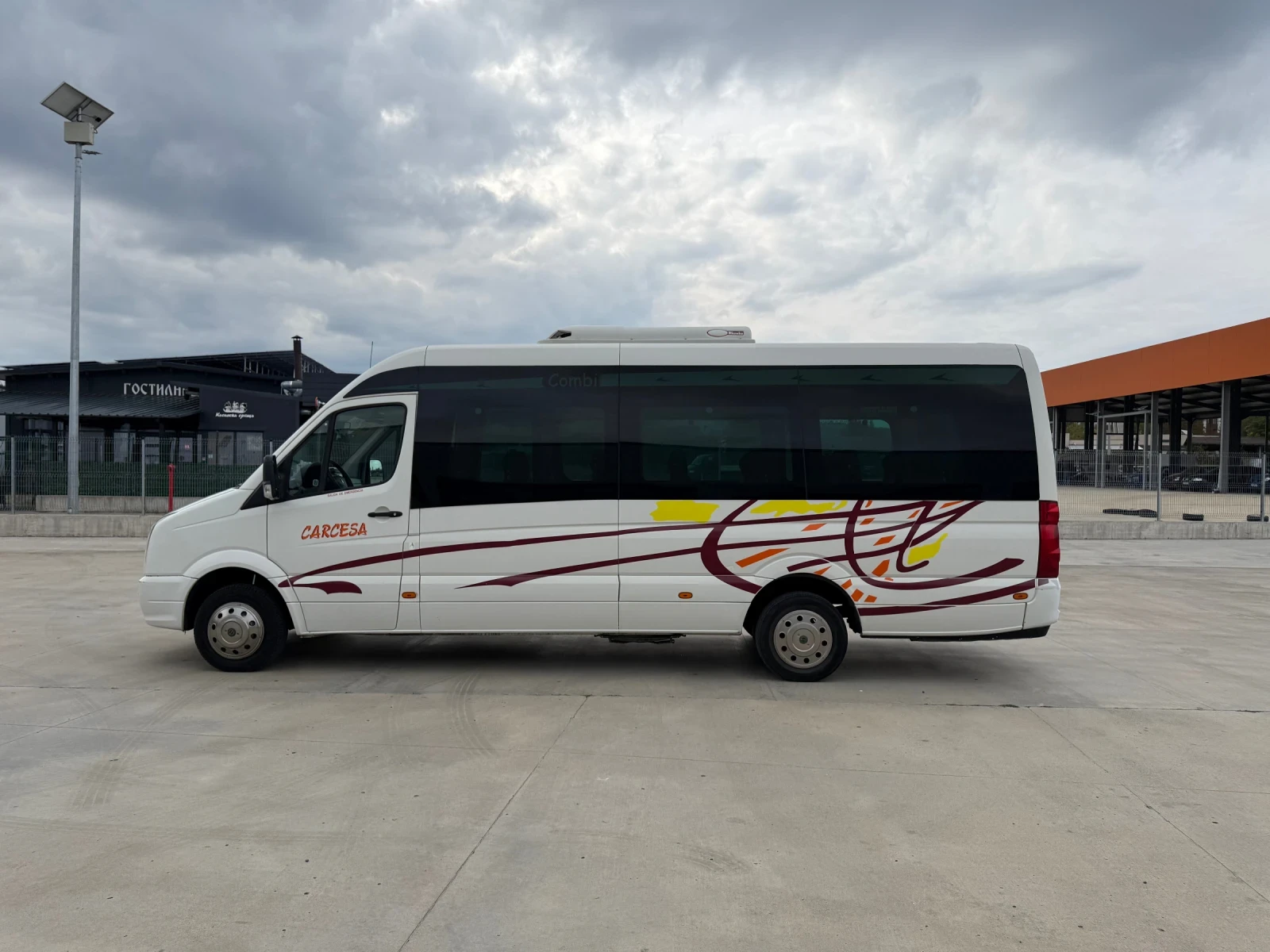 VW Crafter 23 места, печка, Клима!!! - изображение 4 | Auto.bg VW Crafter 23 места, печка, Клима!!! - изображение 4