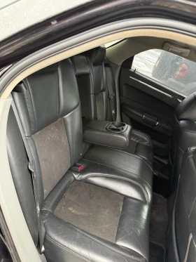 Chrysler 300c 3.0 crd SRT design - 11 € / 21.51 лв. - 86215774 12 | Car24.bg Chrysler 300c 3.0 crd SRT design - 11 € / 21.51 лв. - 86215774 12