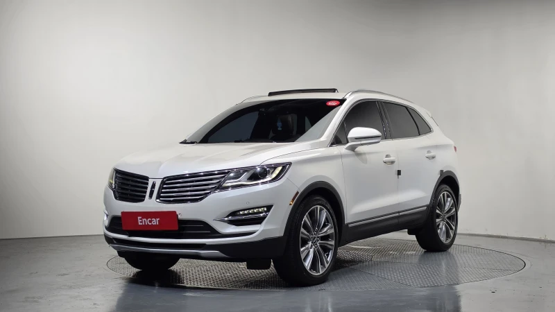 Lincoln MKC 2.0t 2WD - 11950 € / 23372.17 лв. - 19596597 1 | Car24.bg Lincoln MKC 2.0t 2WD - 11950 € / 23372.17 лв. - 19596597 1