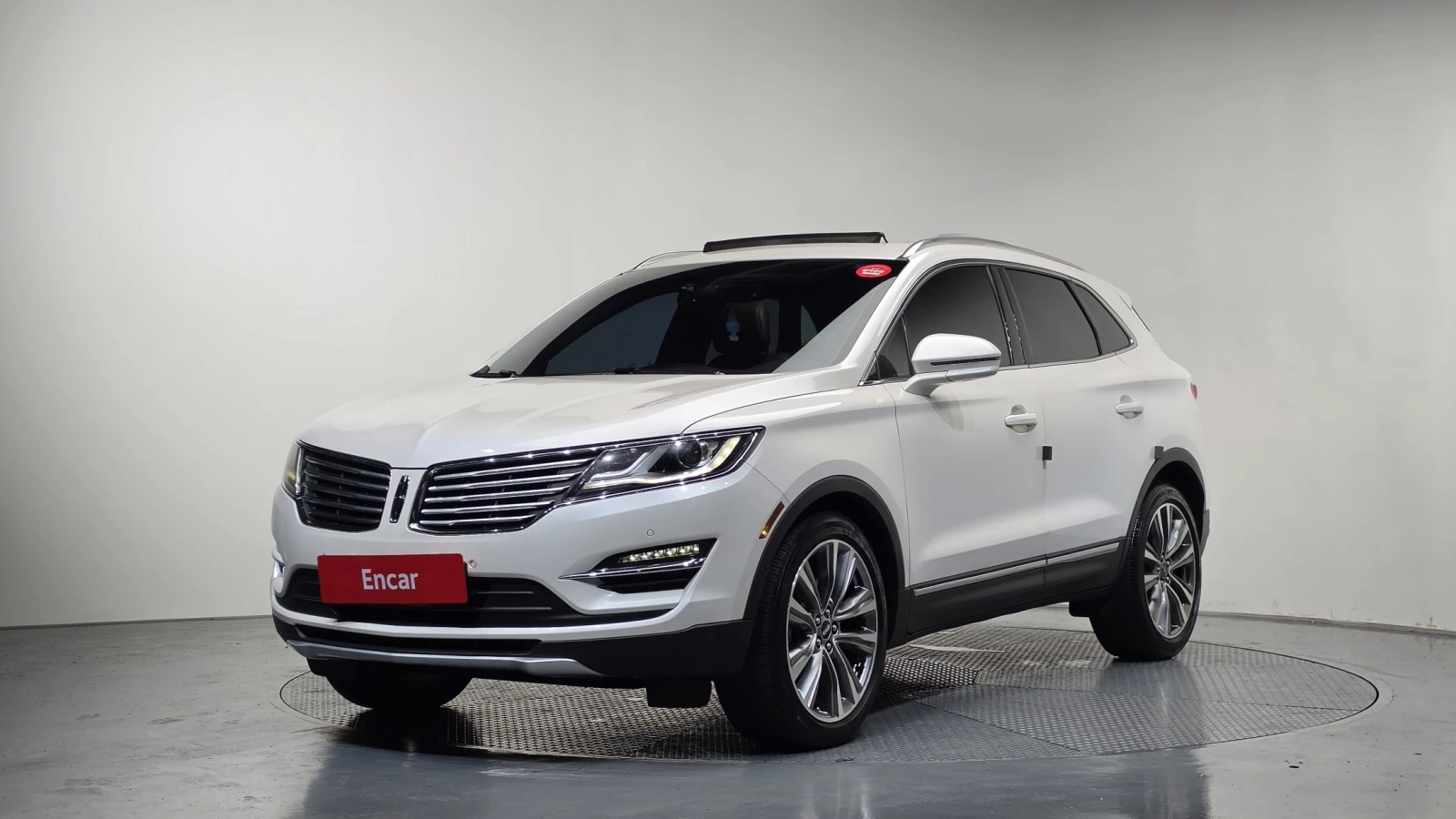 Lincoln MKC 2.0t 2WD | Auto.bg — изображение 1 Lincoln MKC 2.0t 2WD | Auto.bg — изображение 1