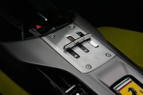Ferrari 12 Cilindri spider /LIFT/CARBON RACING/360/ACC/LED/HI-FI/ | Auto.bg — изображение 11 Ferrari 12 Cilindri spider /LIFT/CARBON RACING/360/ACC/LED/HI-FI/ | Auto.bg — изображение 11