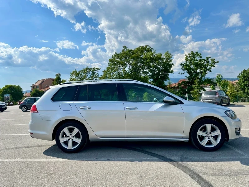 VW Golf 2.0TDI Bi-Xenon Масаж Нави - изображение 4 | Auto.bg VW Golf 2.0TDI Bi-Xenon Масаж Нави - изображение 4