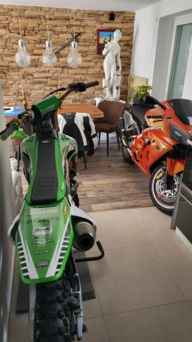 Kawasaki Zxr Ninja 900r | Auto.bg — изображение 5 Kawasaki Zxr Ninja 900r | Auto.bg — изображение 5