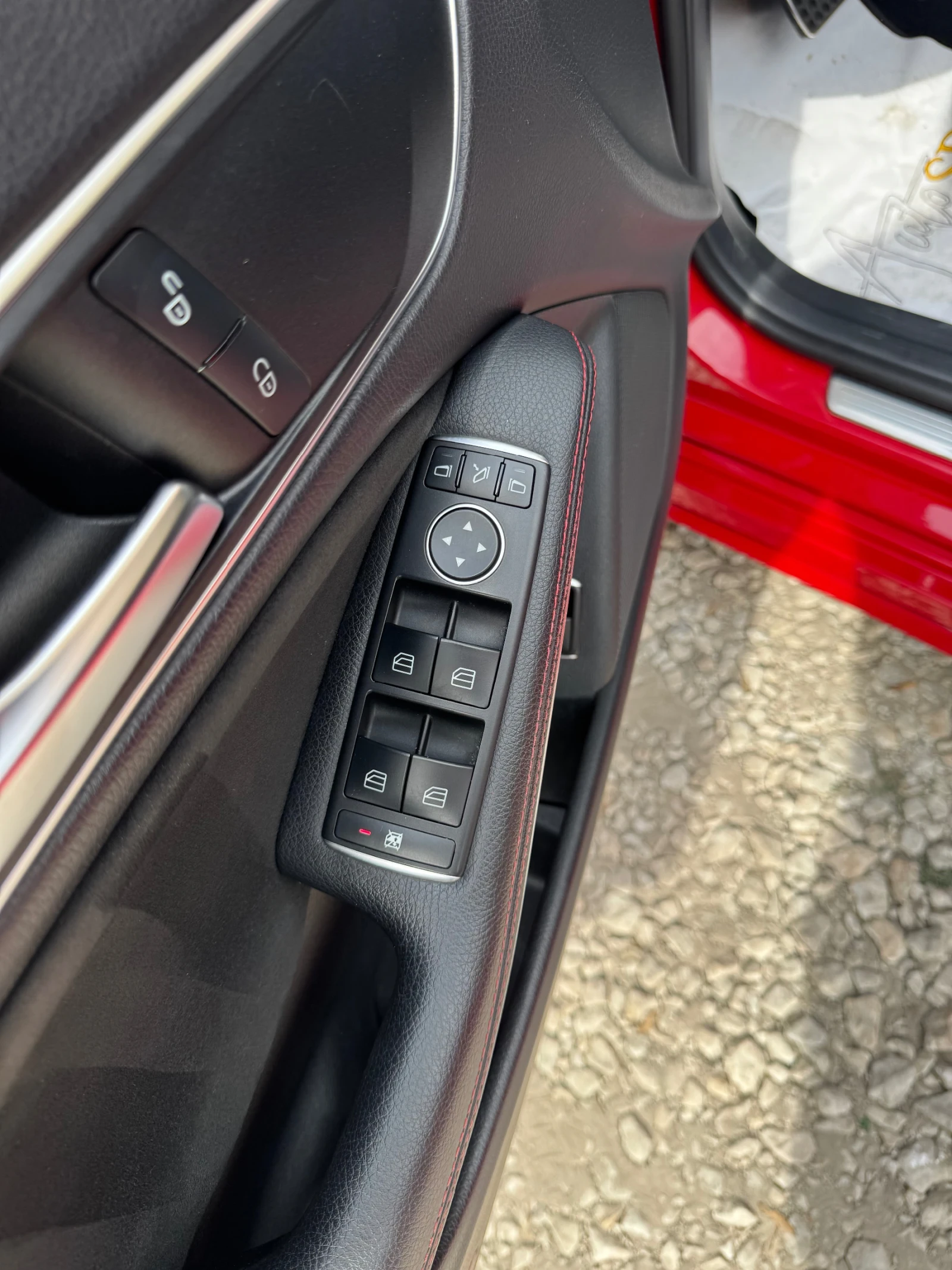 Mercedes-Benz CLA 220 * * AMG* * F1* * PODGREV* * PANORAMA* * AUTOMAT - изображение 10 | Auto.bg Mercedes-Benz CLA 220 * * AMG* * F1* * PODGREV* * PANORAMA* * AUTOMAT - изображение 10