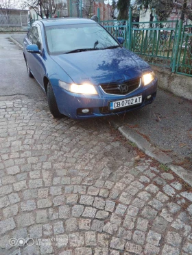 Honda Accord 2.0I VTEC Газ десен волан - Car24.bg Honda Accord 2.0I VTEC Газ десен волан