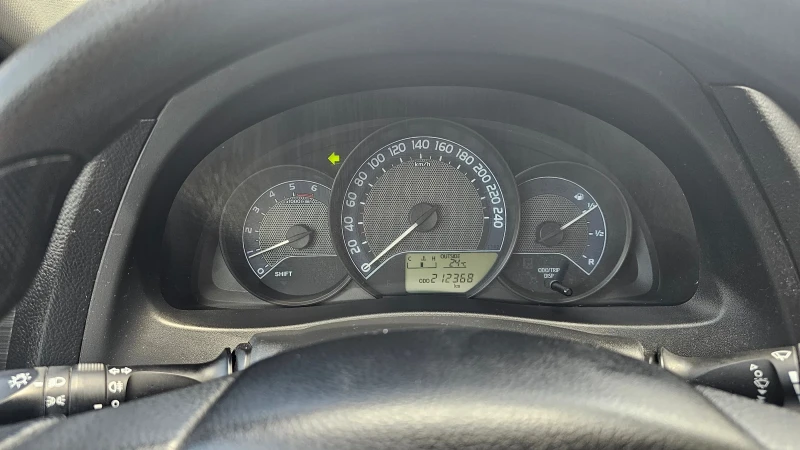 Toyota Auris - 8800 € / 17211.30 лв. - 74170363 1 | Car24.bg Toyota Auris - 8800 € / 17211.30 лв. - 74170363 1