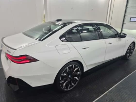 BMW i5 * M60 XDRIVE * CARFAX * БЕЗ ПЪРВОНАЧАЛНА ВНОСКА - 50000 € / 97791.50 лв. - 88450033 3 | Car24.bg BMW i5 * M60 XDRIVE * CARFAX * БЕЗ ПЪРВОНАЧАЛНА ВНОСКА - 50000 € / 97791.50 лв. - 88450033 3
