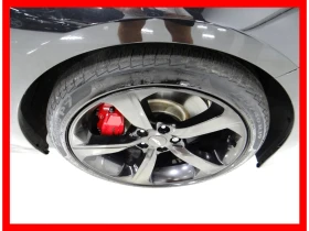 Genesis G70 3.3T SPORT AWD * BREMBO/LEXICON/HUD/BACKUP CAM/LEA - 32900 лв. / 16821.50 € - 27452575 10 | Car24.bg Genesis G70 3.3T SPORT AWD * BREMBO/LEXICON/HUD/BACKUP CAM/LEA - 32900 лв. / 16821.50 € - 27452575 10