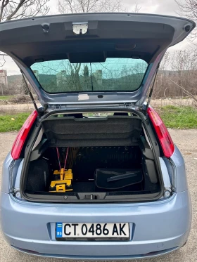 Fiat Punto Grande - 2100 € / 4107.24 лв. - 11512572 8 | Car24.bg Fiat Punto Grande - 2100 € / 4107.24 лв. - 11512572 8