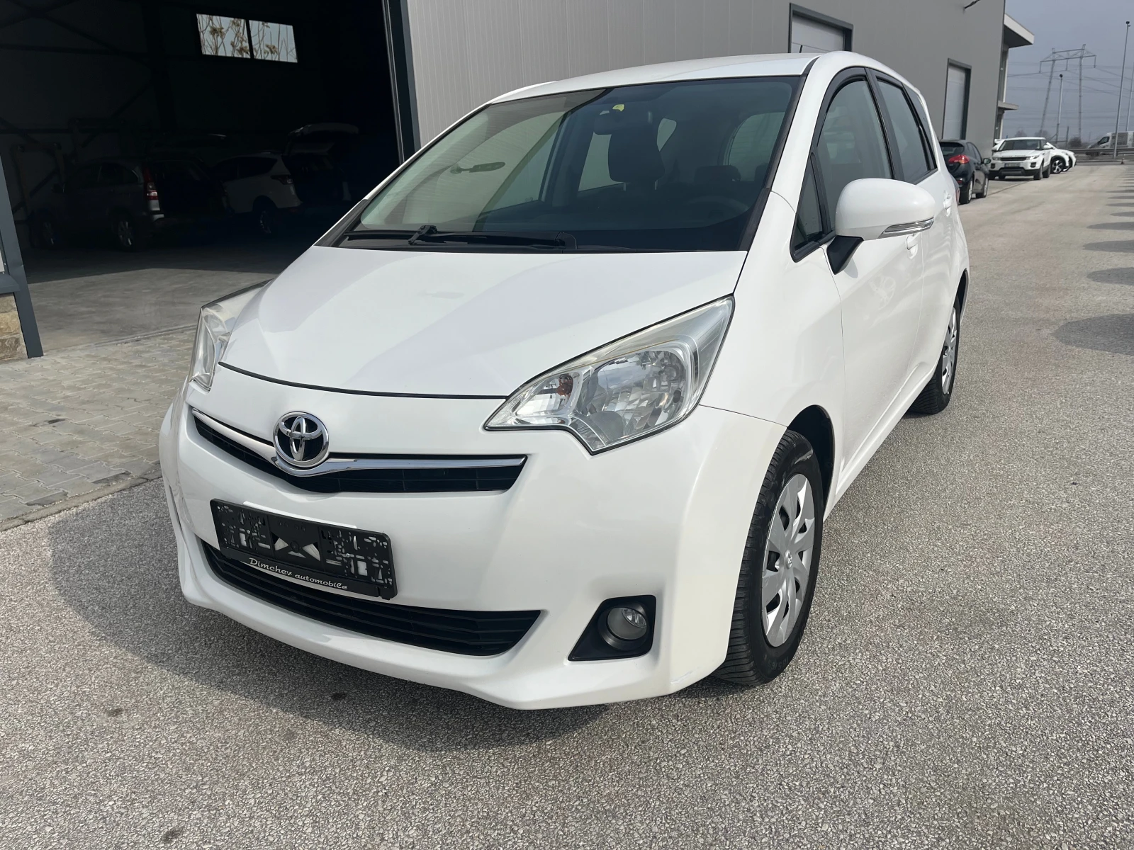 Toyota Verso S 1.33 i | Auto.bg — изображение 1 Toyota Verso S 1.33 i | Auto.bg — изображение 1