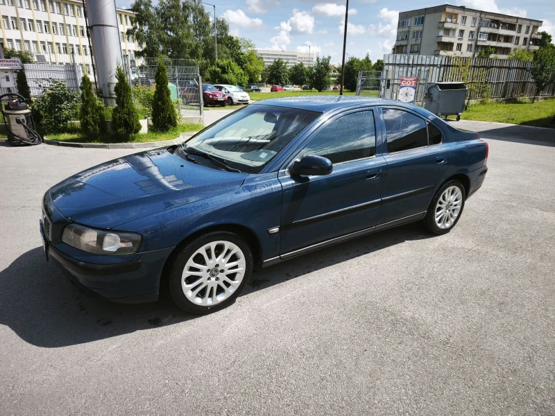 Volvo S60 2.4 D5 - 2100 € / 4107.24 лв. - 68407037 1 | Car24.bg Volvo S60 2.4 D5 - 2100 € / 4107.24 лв. - 68407037 1