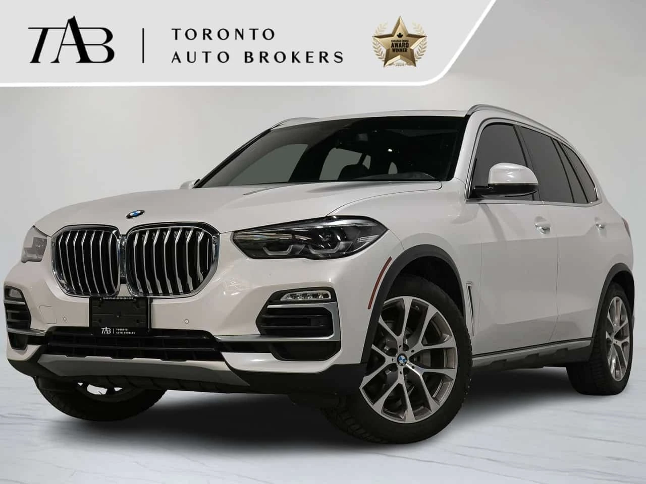 BMW X5 * 40i XDRIVE40I | PANO | PREMIUM ESSENTIAL PKG * C | Auto.bg — изображение 1 BMW X5 * 40i XDRIVE40I | PANO | PREMIUM ESSENTIAL PKG * C | Auto.bg — изображение 1