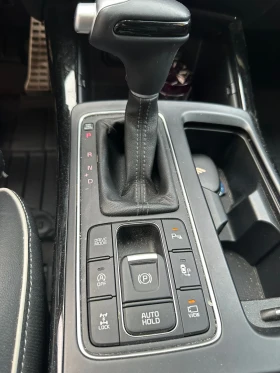 Kia Sorento 2.2CRDI 4WD Aut. GT Line - 23499 € / 45960.05 лв. - 78889960 8 | Car24.bg Kia Sorento 2.2CRDI 4WD Aut. GT Line - 23499 € / 45960.05 лв. - 78889960 8