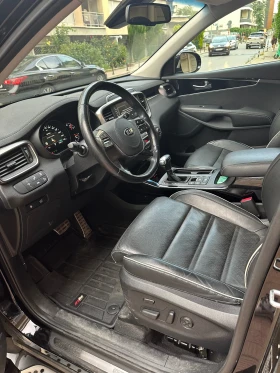 Kia Sorento 2.2CRDI 4WD Aut. GT Line - 23499 € / 45960.05 лв. - 78889960 6 | Car24.bg Kia Sorento 2.2CRDI 4WD Aut. GT Line - 23499 € / 45960.05 лв. - 78889960 6