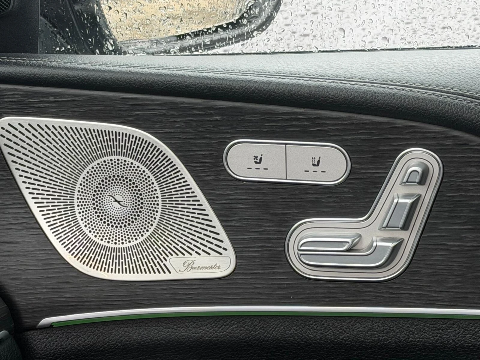 Mercedes-Benz GLE 400 (КАТО НОВА)^(4-MATIC) - изображение 9 | Auto.bg Mercedes-Benz GLE 400 (КАТО НОВА)^(4-MATIC) - изображение 9