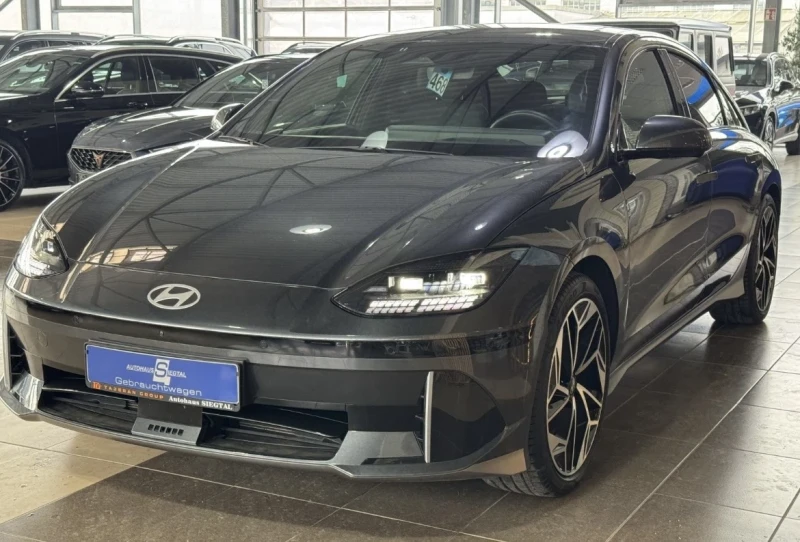 Hyundai Ioniq 6 UNIQ* SOH100%* 77.4KW* AWD* ГАРАНЦИЯ - 36000 € / 70409.88 лв. - 70472592 1 | Car24.bg Hyundai Ioniq 6 UNIQ* SOH100%* 77.4KW* AWD* ГАРАНЦИЯ - 36000 € / 70409.88 лв. - 70472592 1