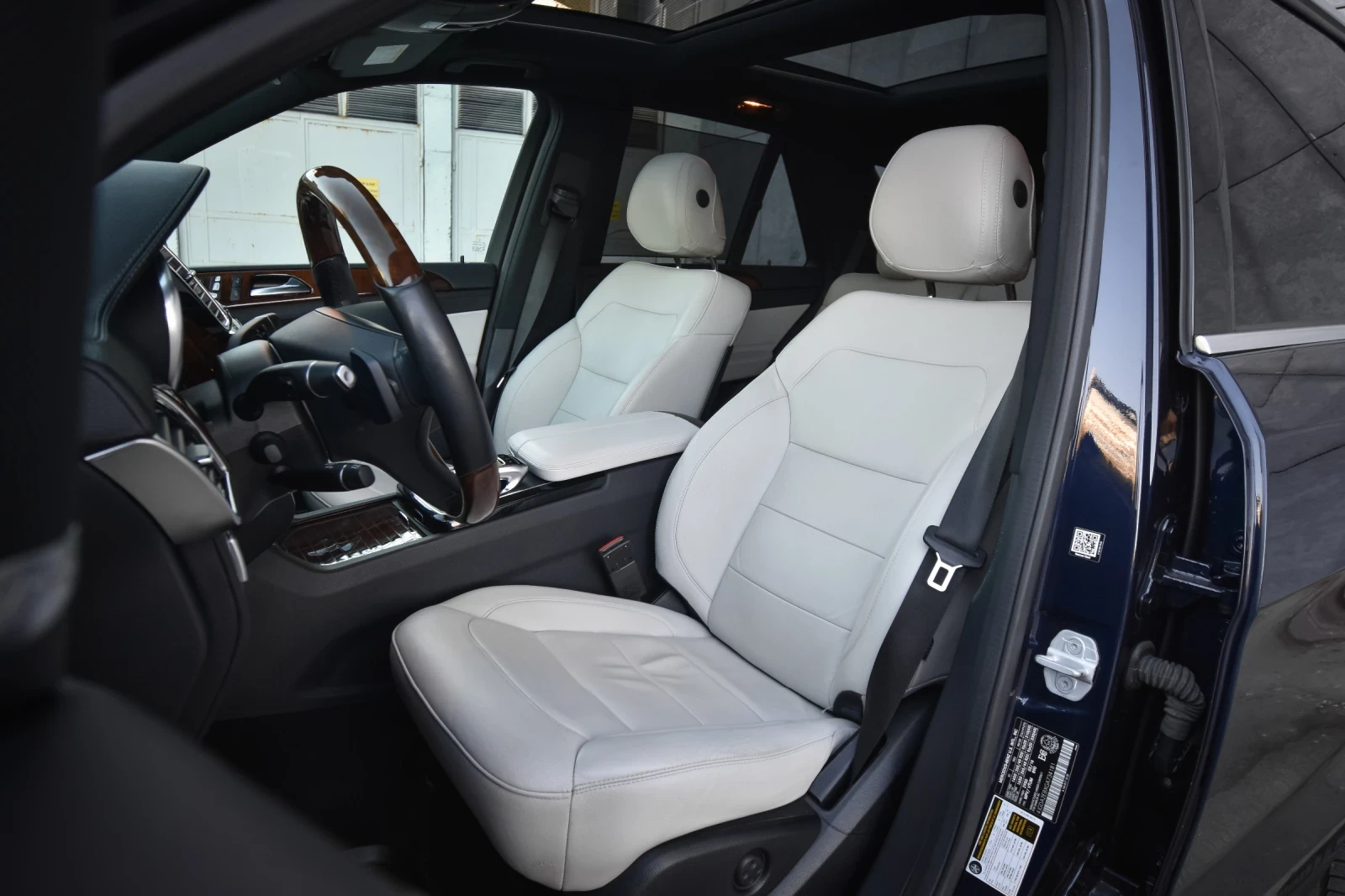 Mercedes-Benz GLE 350 9g* 4matic* Amg* Вакум 80900км!!! - изображение 6 | Auto.bg Mercedes-Benz GLE 350 9g* 4matic* Amg* Вакум 80900км!!! - изображение 6