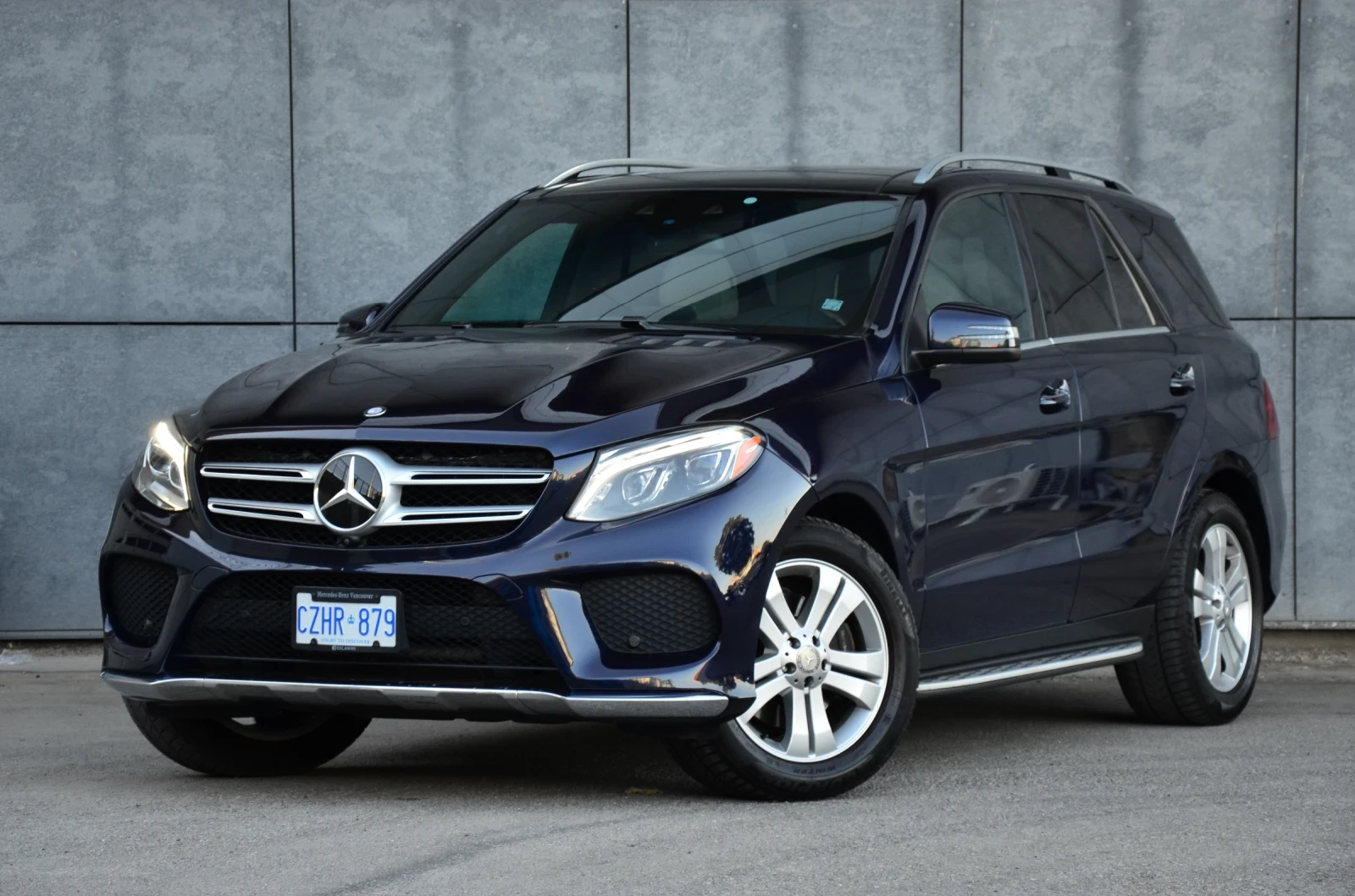 Mercedes-Benz GLE 350 9g* 4matic* Amg* Вакум 80900км!!! - изображение 2 | Auto.bg Mercedes-Benz GLE 350 9g* 4matic* Amg* Вакум 80900км!!! - изображение 2