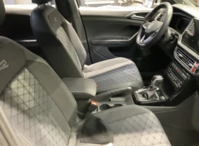 VW T-Cross R-line 1.5TSI DSG - 29000 € / 56719.07 лв. - 87321836 5 | Car24.bg VW T-Cross R-line 1.5TSI DSG - 29000 € / 56719.07 лв. - 87321836 5