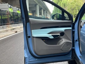 HongQi H9 Tian Gong 08 2025 730 Max RWD | Auto.bg — изображение 7 HongQi H9 Tian Gong 08 2025 730 Max RWD | Auto.bg — изображение 7
