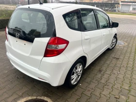 Honda Jazz 1.4 99 к.с нов внос Швейцария - 4690 € / 9172.84 лв. - 61432584 4 | Car24.bg Honda Jazz 1.4 99 к.с нов внос Швейцария - 4690 € / 9172.84 лв. - 61432584 4
