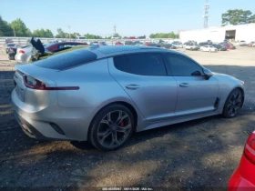 Kia Stinger 3.3T* GT* КОЖА* ПОДГРЕВ* ОБДУХВАНЕ* ПАНОРАМА* | Auto.bg — изображение 11 Kia Stinger 3.3T* GT* КОЖА* ПОДГРЕВ* ОБДУХВАНЕ* ПАНОРАМА* | Auto.bg — изображение 11