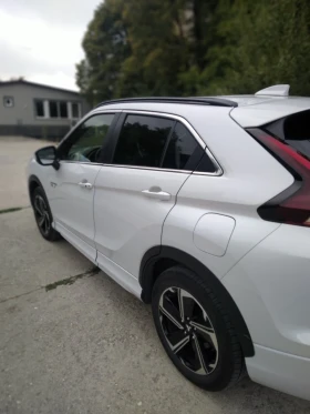 Mitsubishi Eclipse Cross 2.4 PHEV - 29500 € - 28560232 3 | Car24.bg Mitsubishi Eclipse Cross 2.4 PHEV - 29500 € - 28560232 3