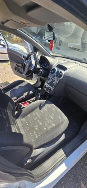Opel Corsa Opel Corsa D, 1, 2 LPG, Navigation, 125K km - 3500 € / 6845.40 лв. - 92776426 9 | Car24.bg Opel Corsa Opel Corsa D, 1, 2 LPG, Navigation, 125K km - 3500 € / 6845.40 лв. - 92776426 9